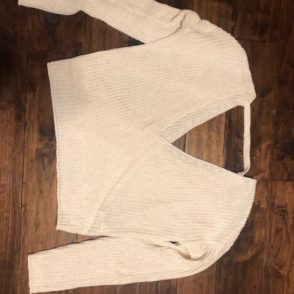 Sweaters - Picture 3 of 8